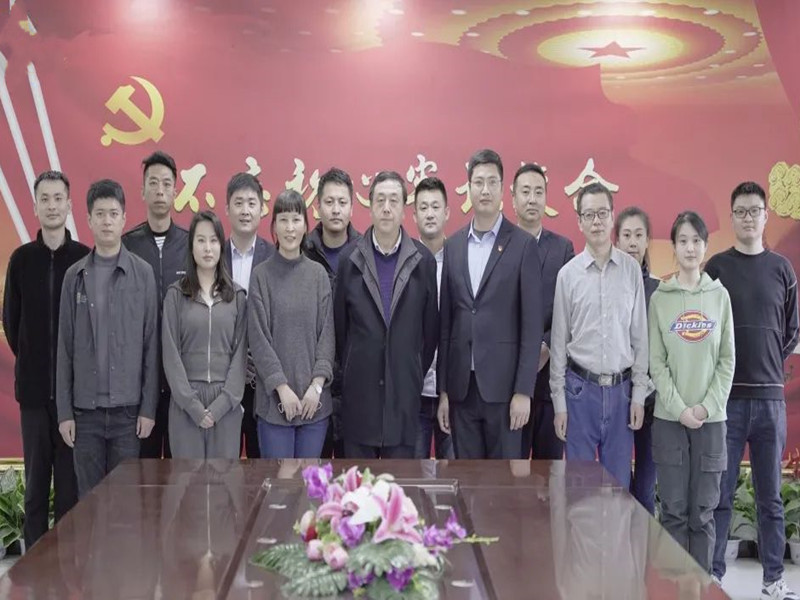 銀盾安保集團(tuán)聯(lián)合中國醫(yī)學(xué)救援協(xié)會組織開展常見意外傷害現(xiàn)場培訓(xùn)