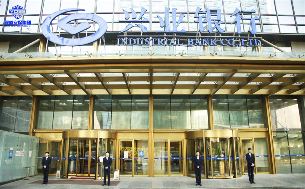 全國首個(gè)保安公司老總，闖出特區(qū)安保服務(wù)新路