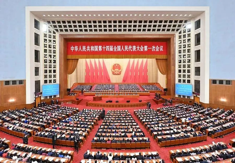 【踏上新征程、奮楫再出發(fā)】銀盾保安圓滿完成全國(guó)“兩會(huì)”安保任務(wù)